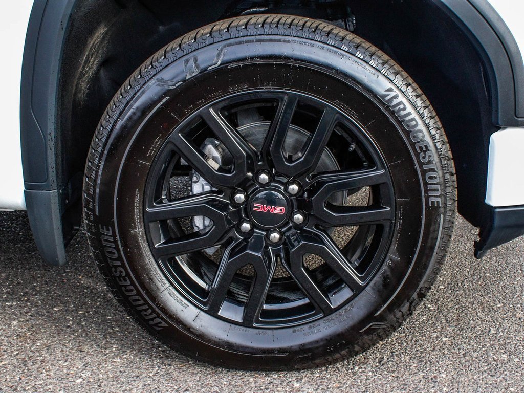 Used 2025 GMC Sierra 1500 Elevation w/ Preferred Package image 7