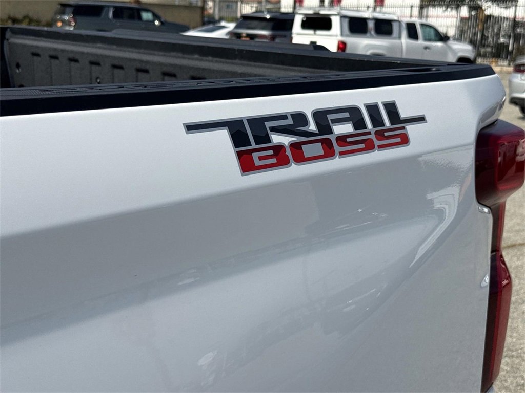 Used 2024 Chevrolet Silverado 1500 LT Trail Boss w/ Protection Package image 32