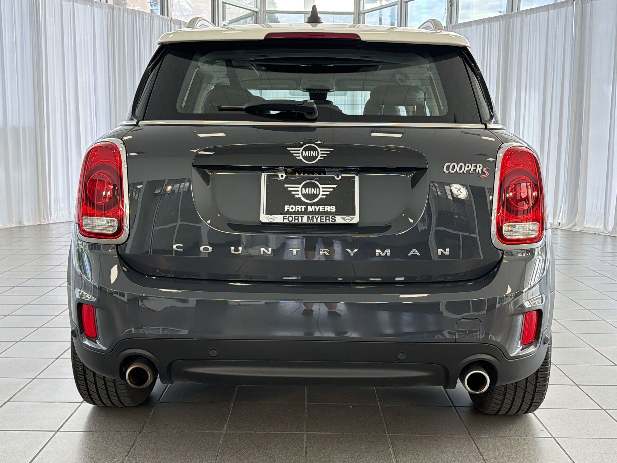 Used 2020 MINI Cooper Countryman S w/ Storage Package FWD image 10