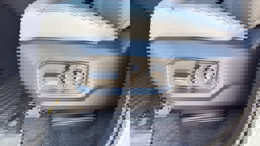 New 2026 Toyota Tundra Limited image 14