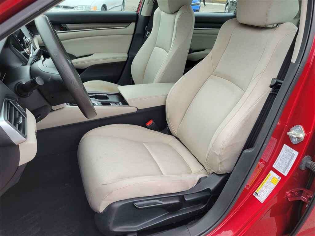Used 2018 Honda Accord LX image 23
