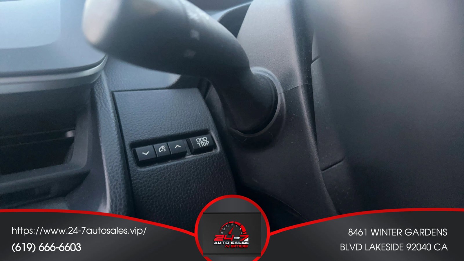 Used 2023 Toyota Prius LE FWD image 21