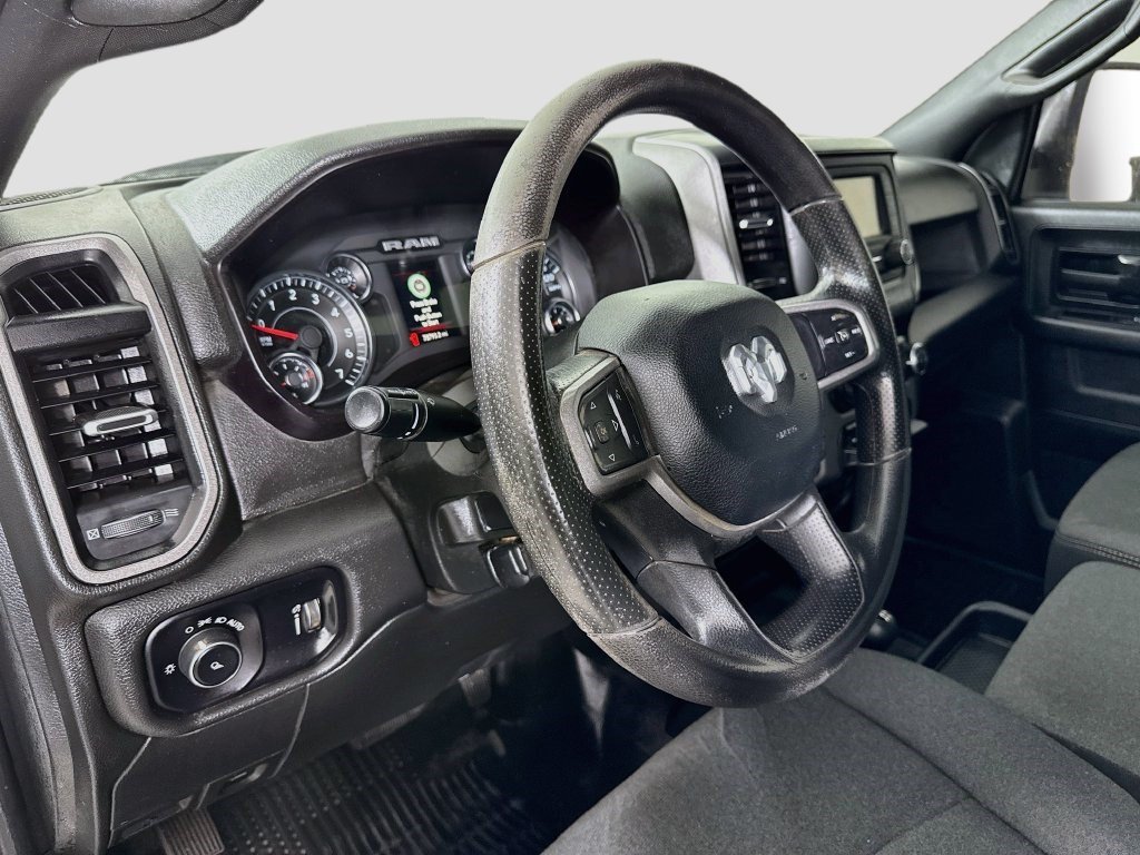 Used 2024 RAM 2500 Tradesman w/ Chrome Appearance Group AWD/4WD image 22