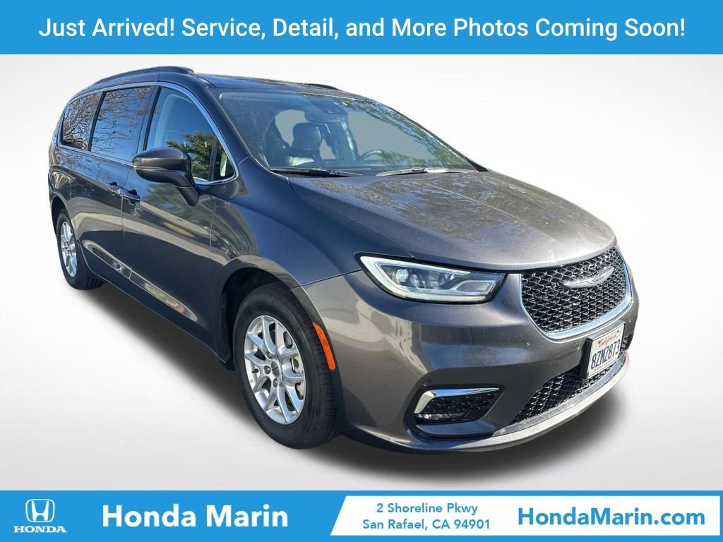 Used 2022 Chrysler Pacifica Touring-L