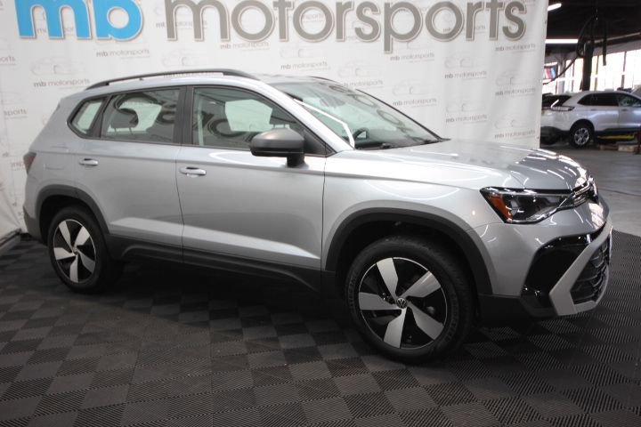 Used 2025 Volkswagen Taos S AWD/4WD image 9