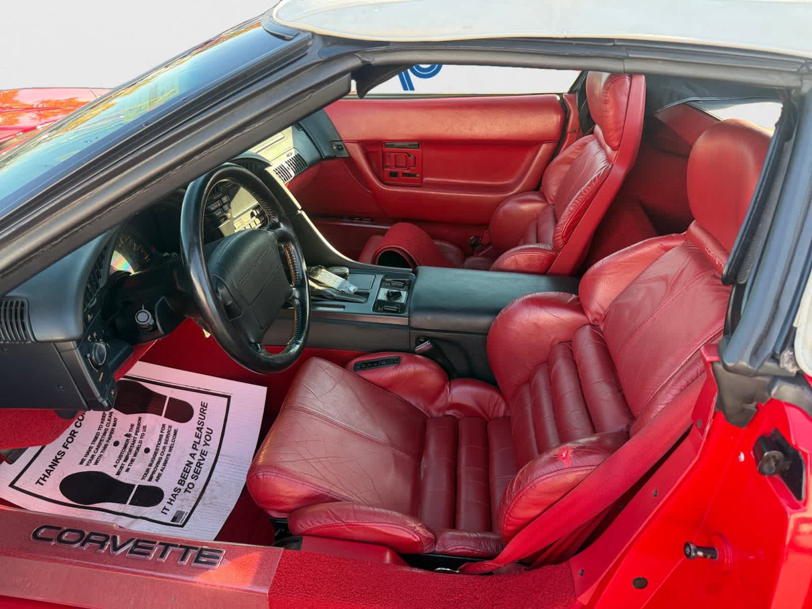 Used 1992 Chevrolet Corvette Convertible RWD image 13