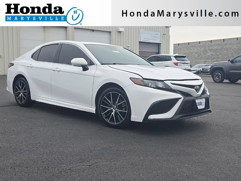 Used 2022 Toyota Camry SE