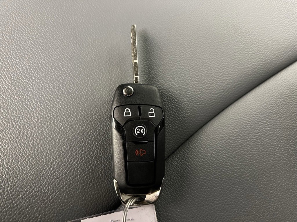 New 2025 Ford F550 4x4 Regular Cab Super Duty image 29