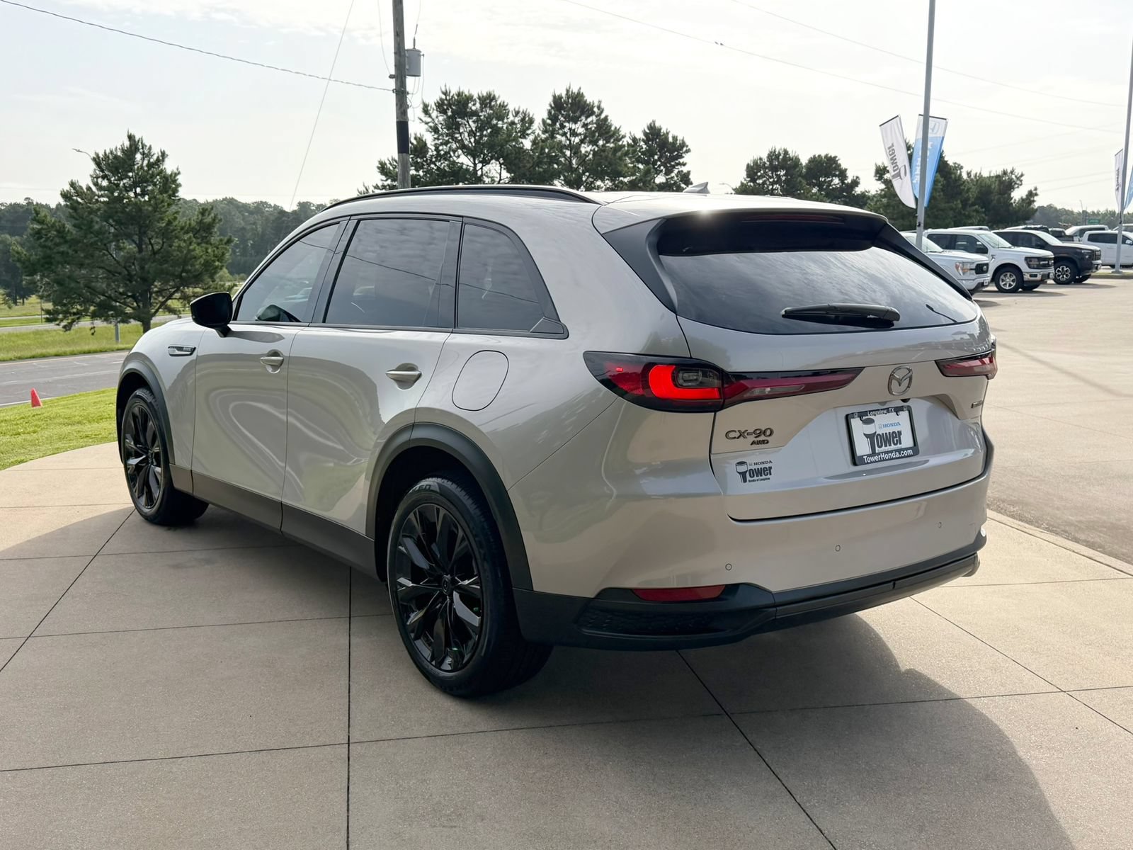 Used 2026 MAZDA CX-90 Plug-In Hybrid w/Premium Sport AWD/4WD image 4