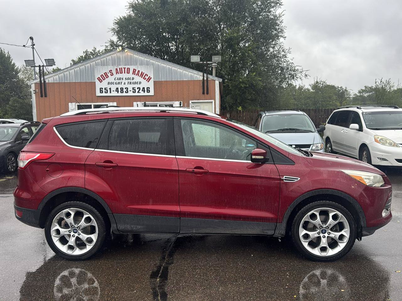 Used 2013 Ford Escape Titanium w/ Parking Technology Pkg AWD/4WD image 4