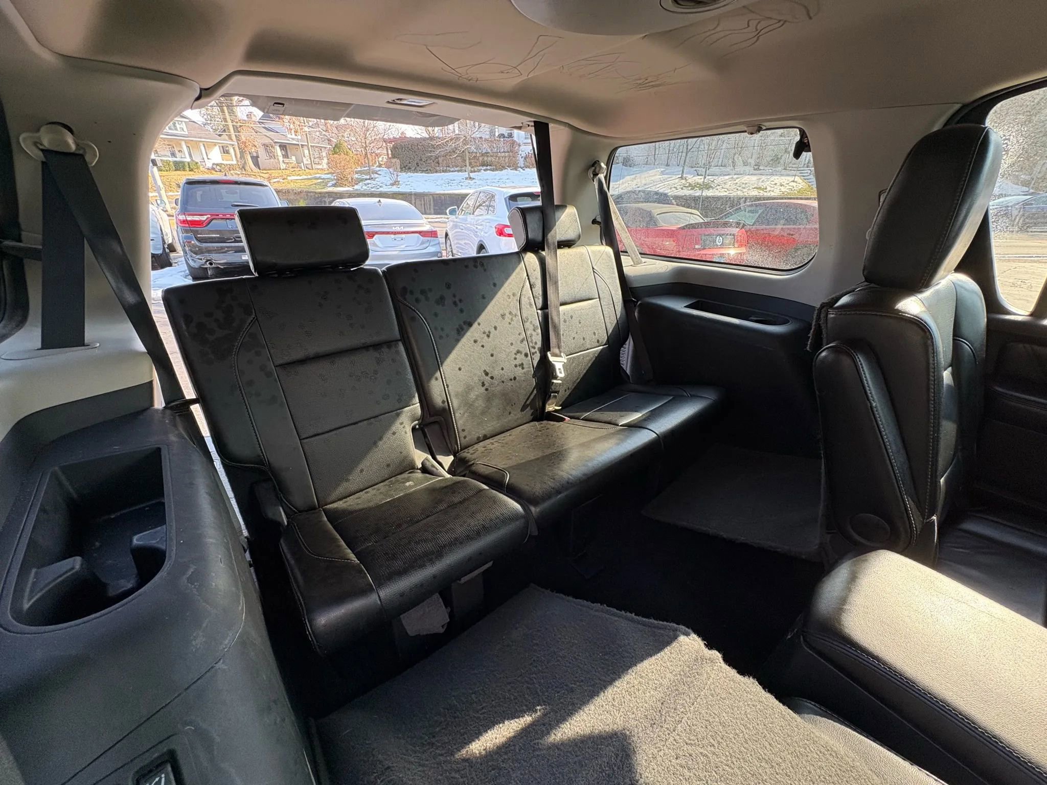 Used 2015 Nissan Armada Platinum w/ 2nd Row Captain Seat Package RWD image 16