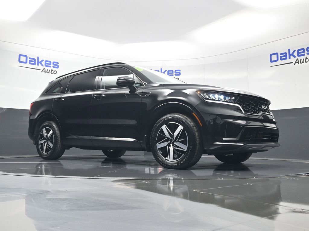 Certified 2023 Kia Sorento S image 39