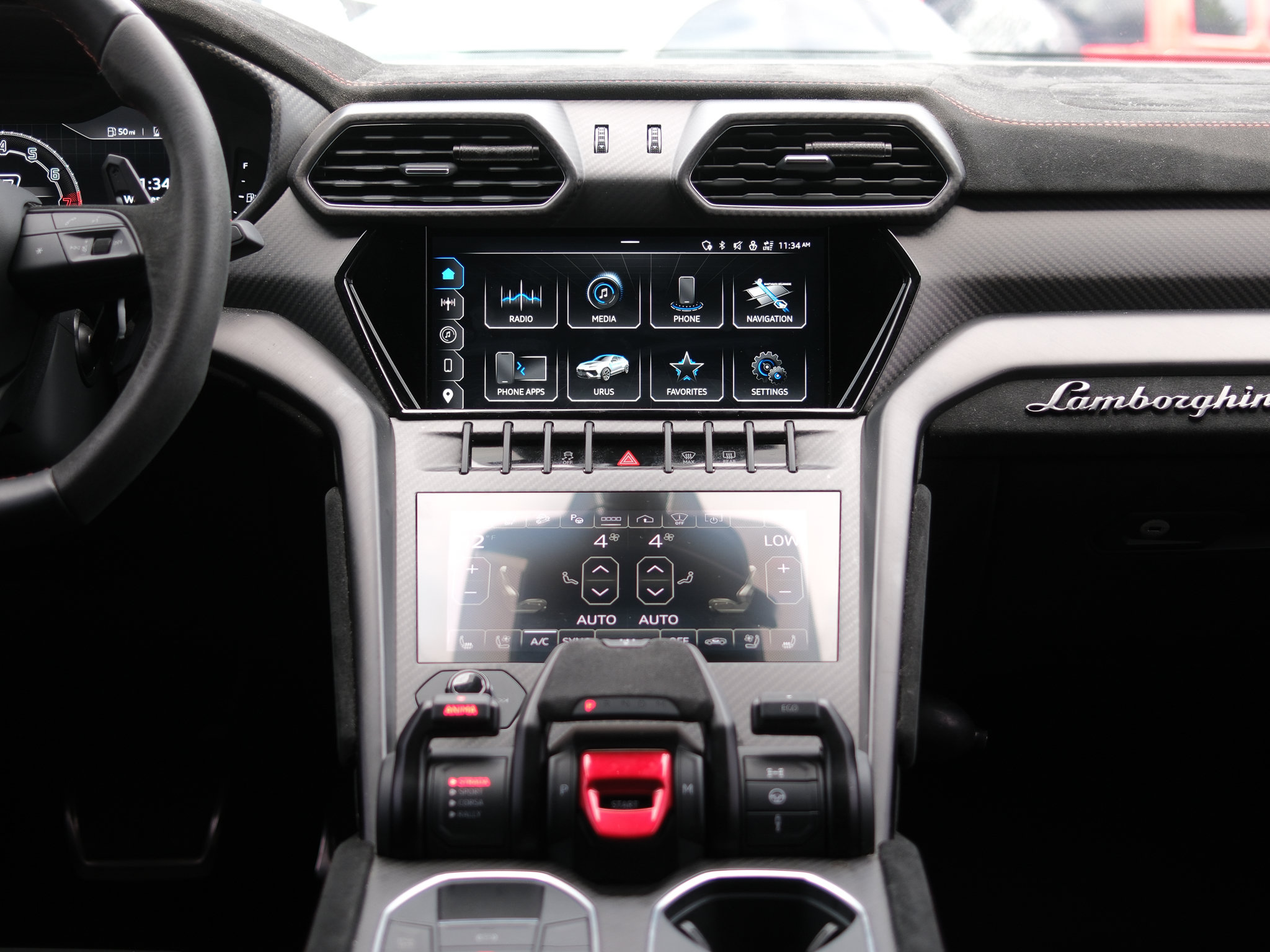 Used 2023 Lamborghini Urus Performante AWD/4WD image 29