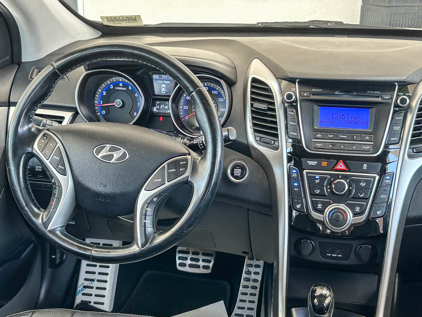 Used 2014 Hyundai Elantra GT w/ Option Group 02 FWD image 12