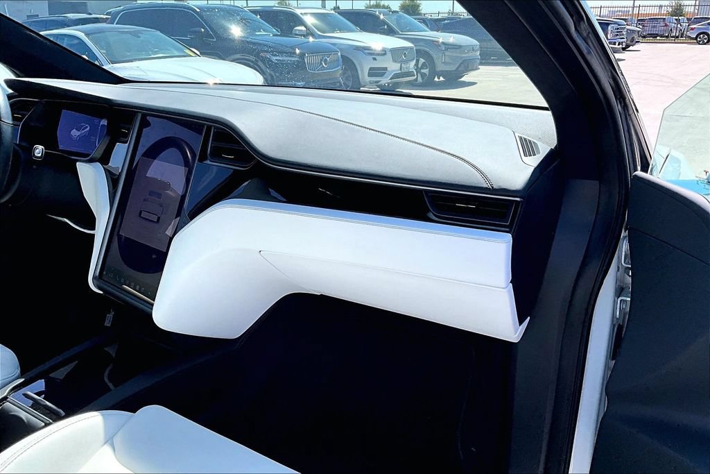 Used 2020 Tesla Model X Long Range AWD/4WD image 20