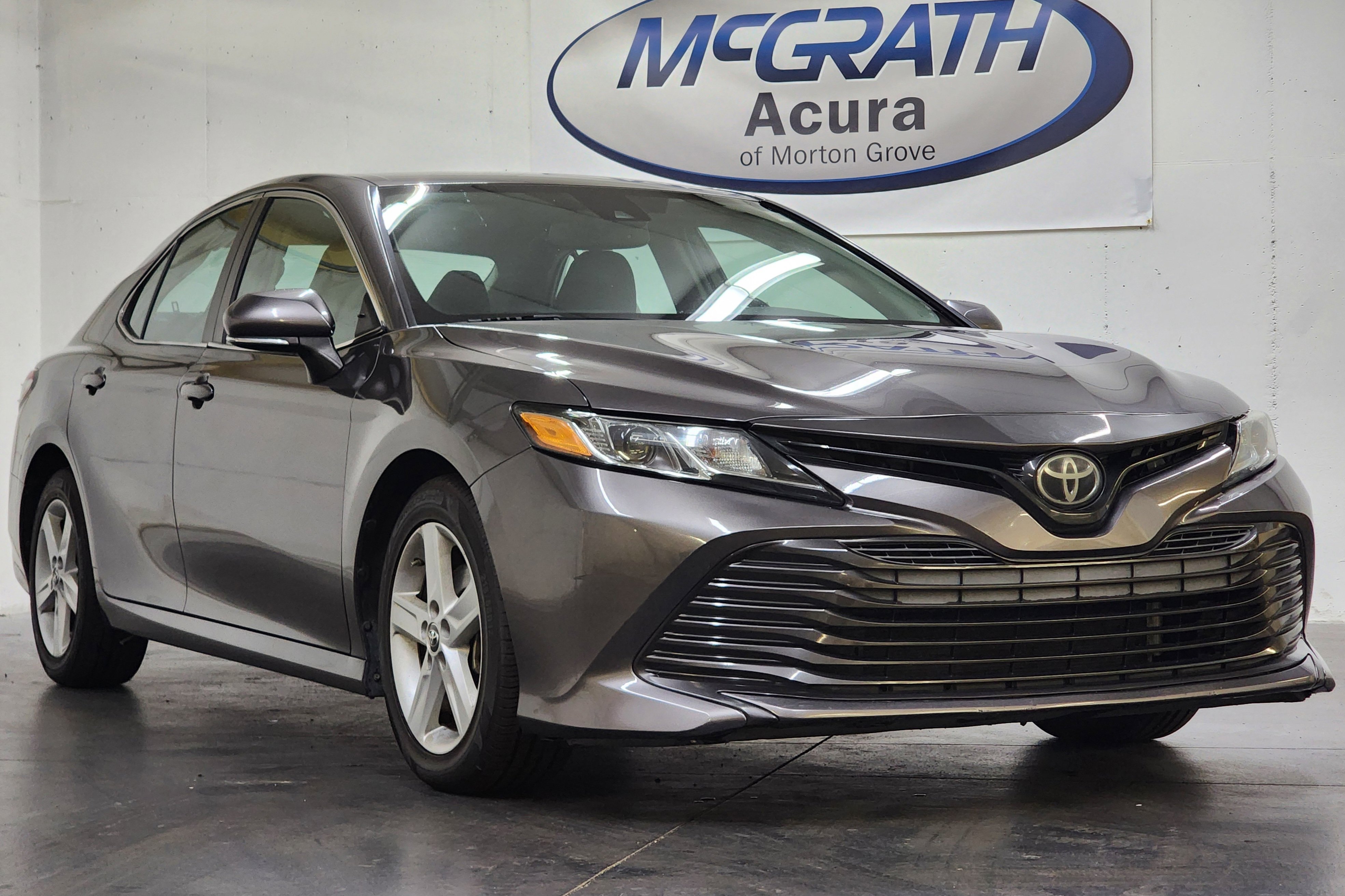 Used 2020 Toyota Camry LE w/ Convenience Package AWD/4WD image 2