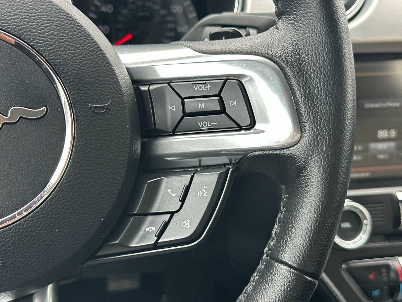 Used 2015 Ford Mustang GT Premium RWD image 26