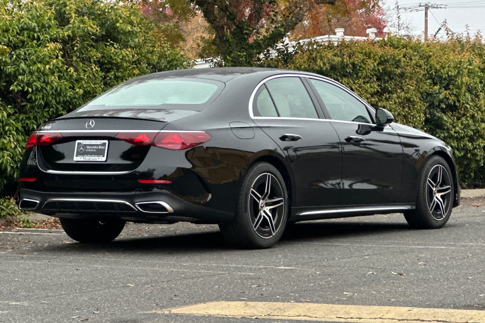 New 2026 Mercedes-Benz E 350 Sedan image 3