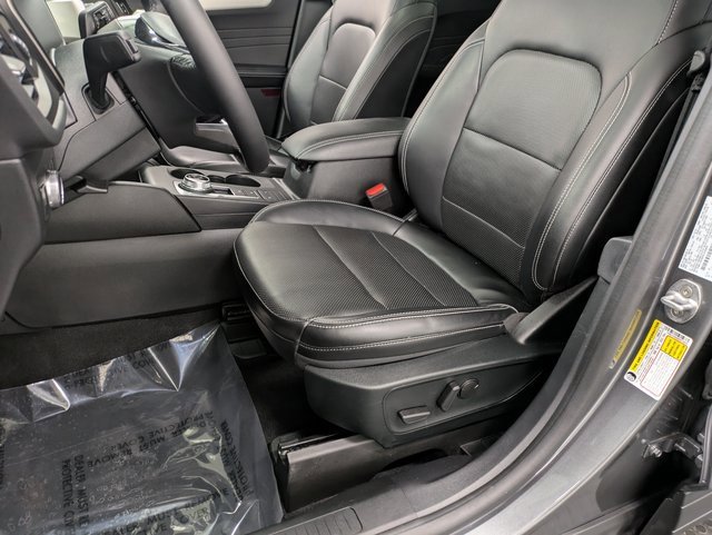 Certified 2022 Ford Escape SEL w/ Technology Package image 10