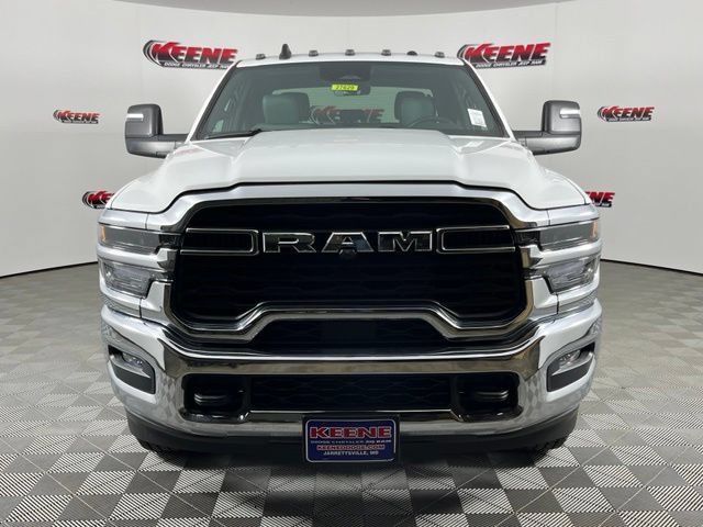 New 2026 RAM 3500 Tradesman w/ Chrome Appearance Group A AWD/4WD image 4