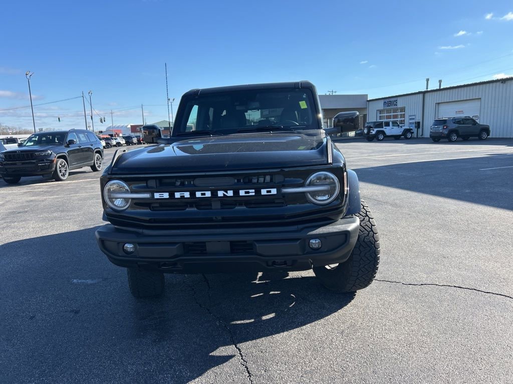 Used 2023 Ford Bronco Outer Banks image 9