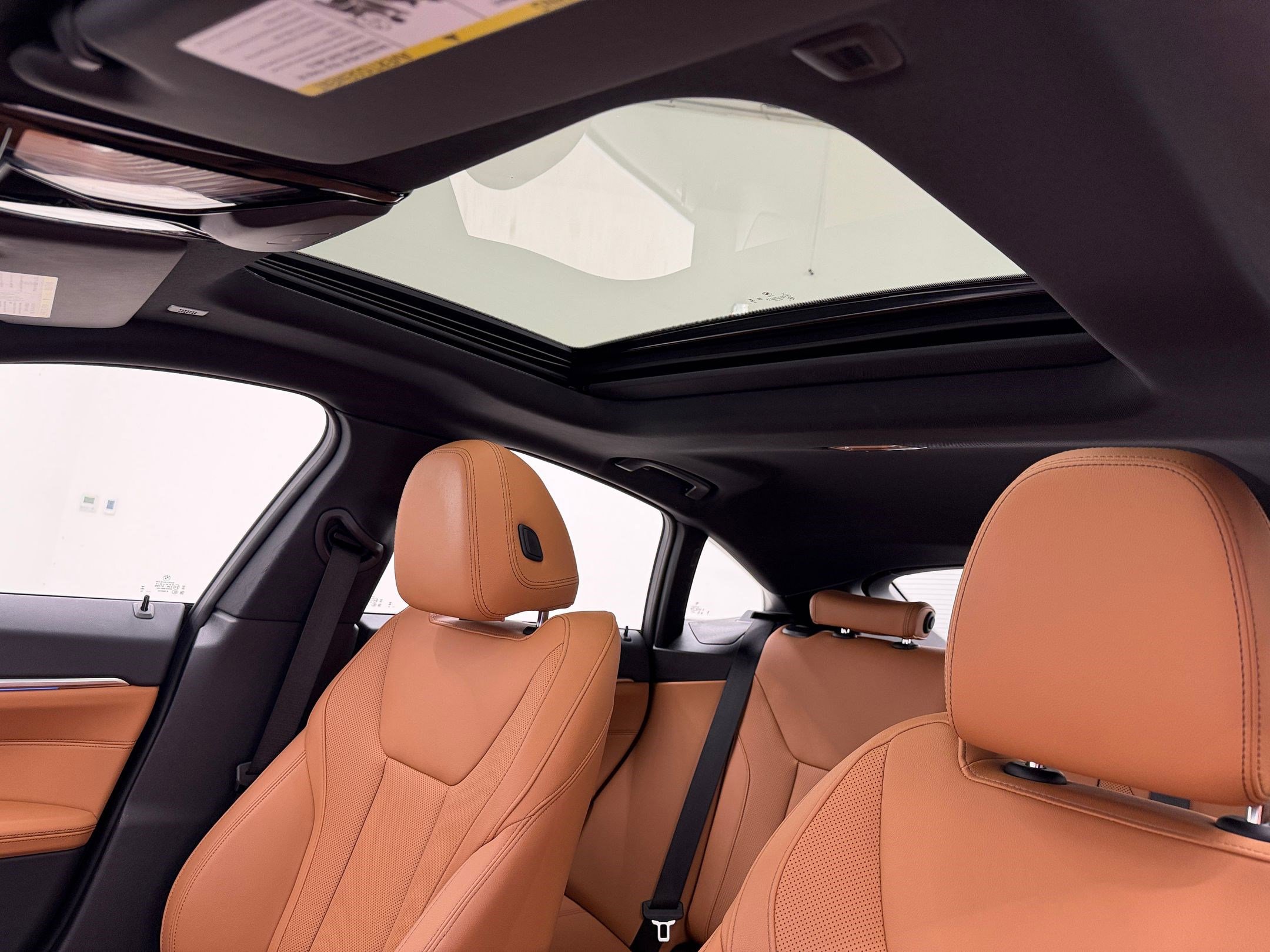 Certified 2023 BMW i4 eDrive35 image 15