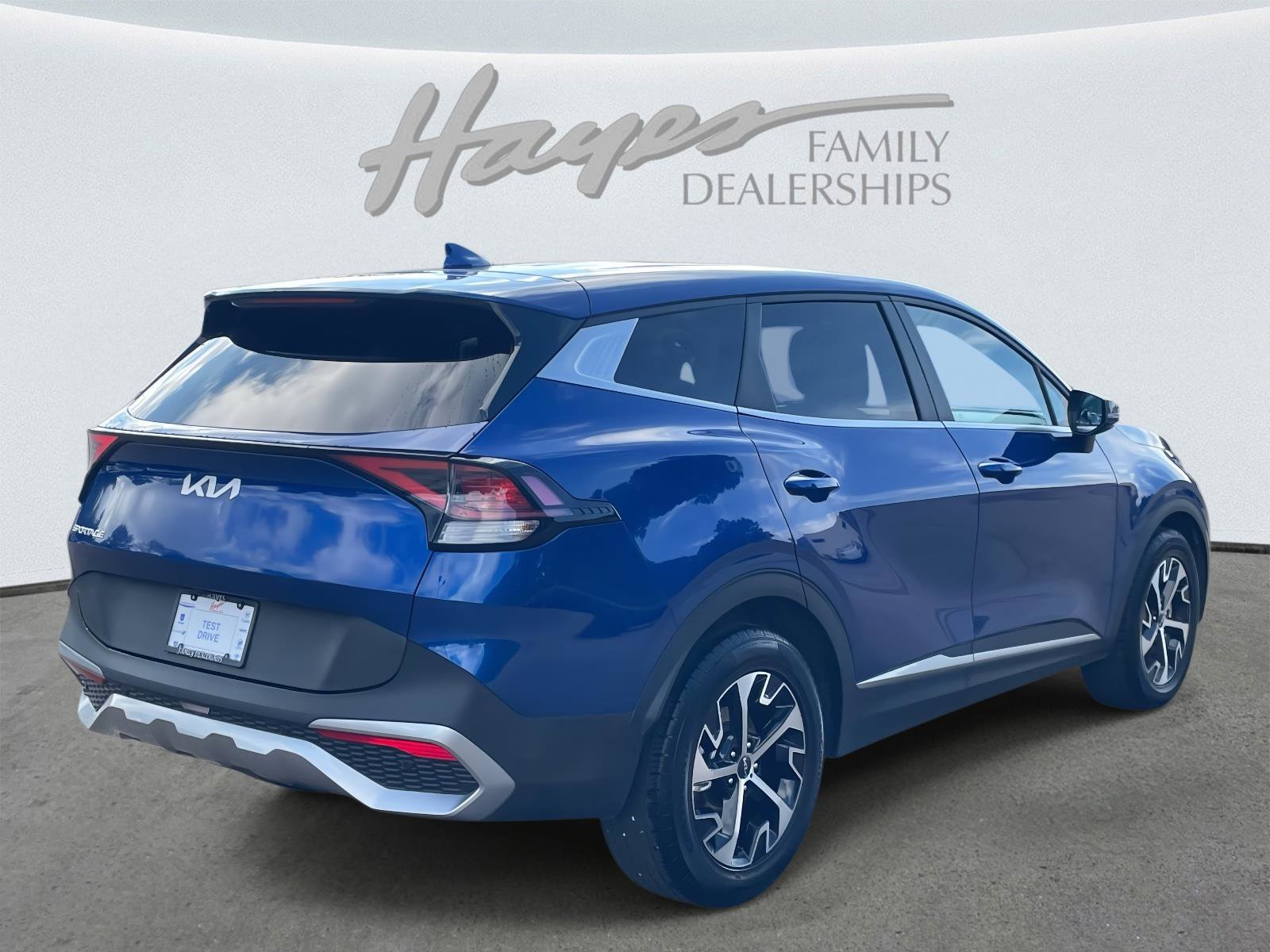 Used 2023 Kia Sportage EX image 32