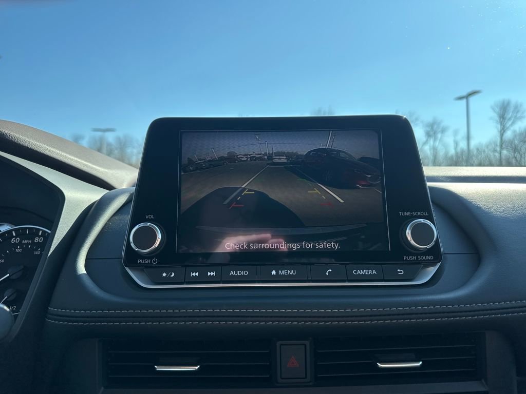 Used 2023 Nissan Rogue SV AWD/4WD image 24