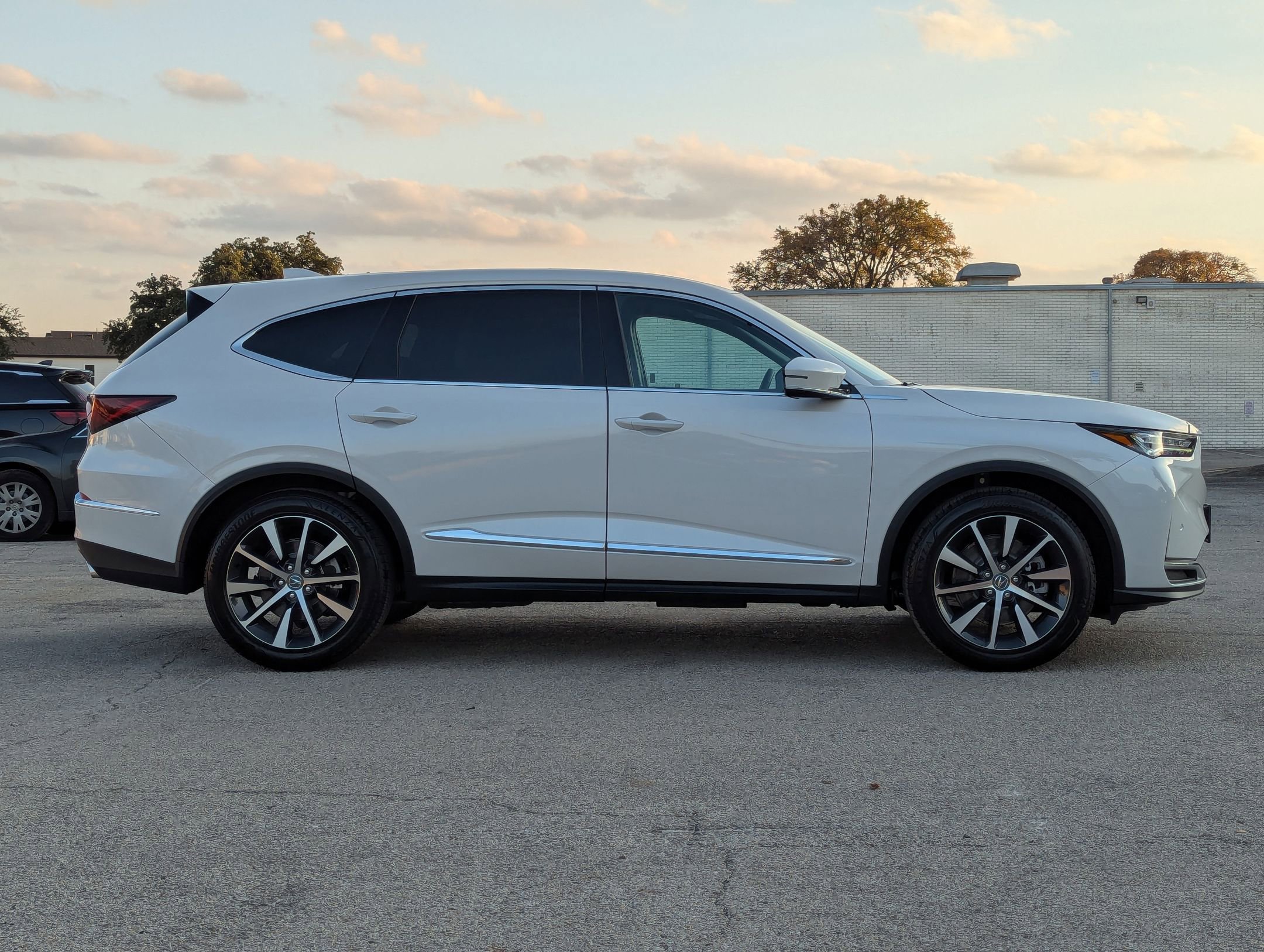 New 2026 Acura MDX FWD w/ Technology Package image 3