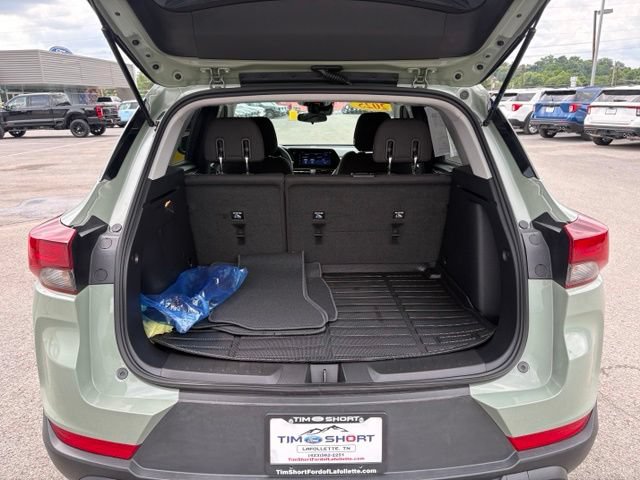 Used 2025 Chevrolet TrailBlazer LS w/ LS Convenience Package FWD image 28