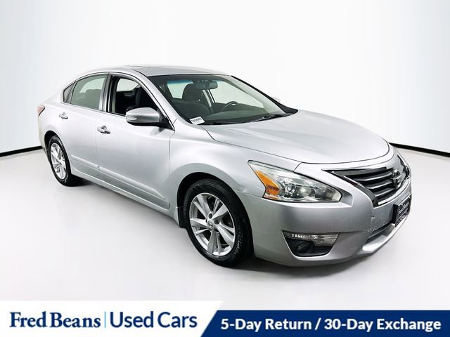 Used 2015 Nissan Altima 2.5 SV w/ Convenience Package image 30