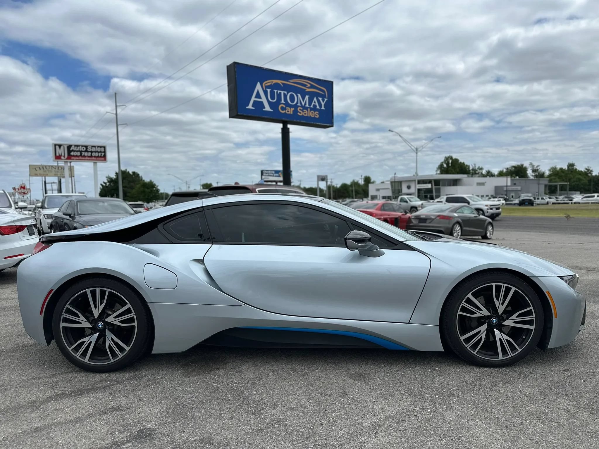 Used 2016 BMW i8 AWD/4WD image 8