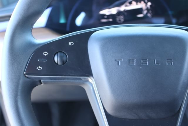 Used 2023 Tesla Model X AWD/4WD image 16