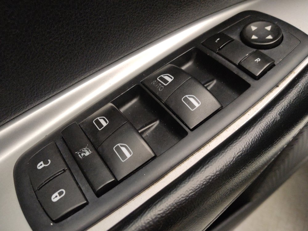 Used 2015 Dodge Journey SXT w/ Flexible Seating Group FWD image 27