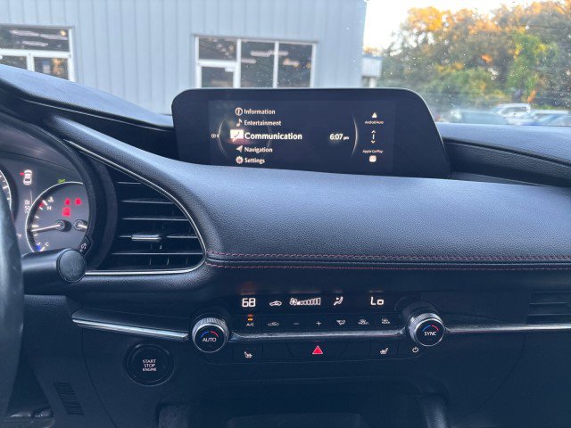 Used 2024 MAZDA MAZDA3 s image 18