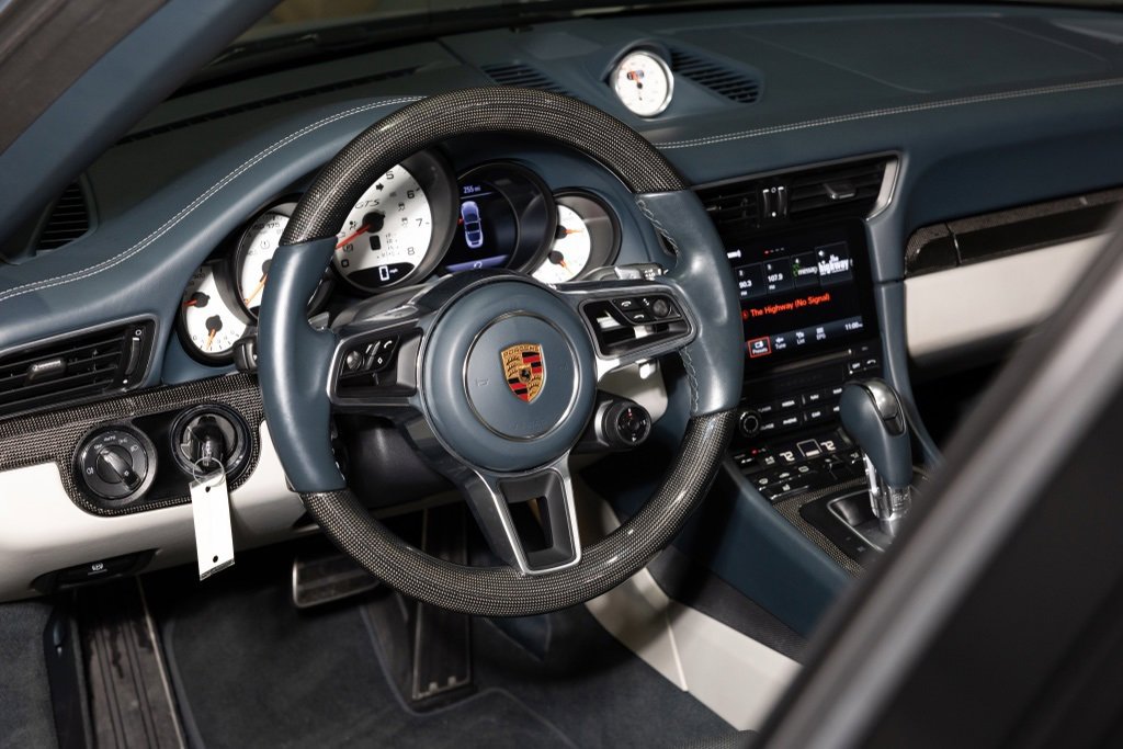 Used 2018 Porsche 911 Targa 4 GTS image 18