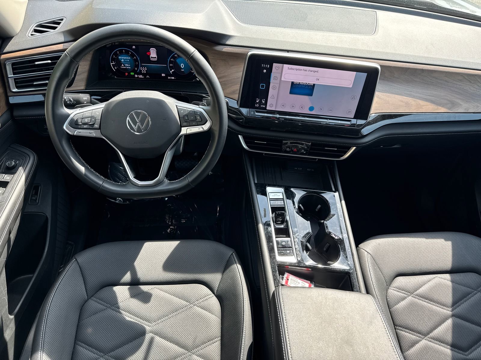 Used 2025 Volkswagen Atlas SE FWD image 23