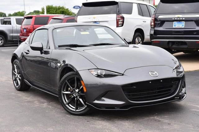 Used 2019 MAZDA MX-5 Miata RF Grand Touring RWD image 2