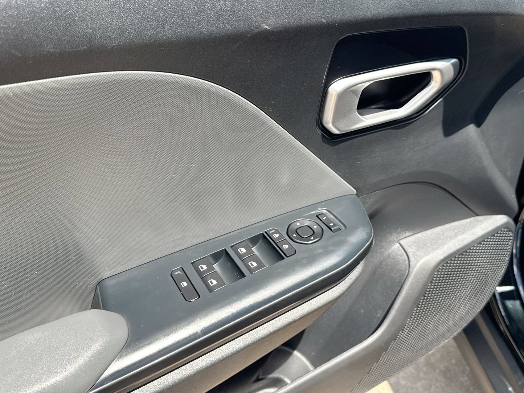 Used 2025 Kia K4 FWD image 13