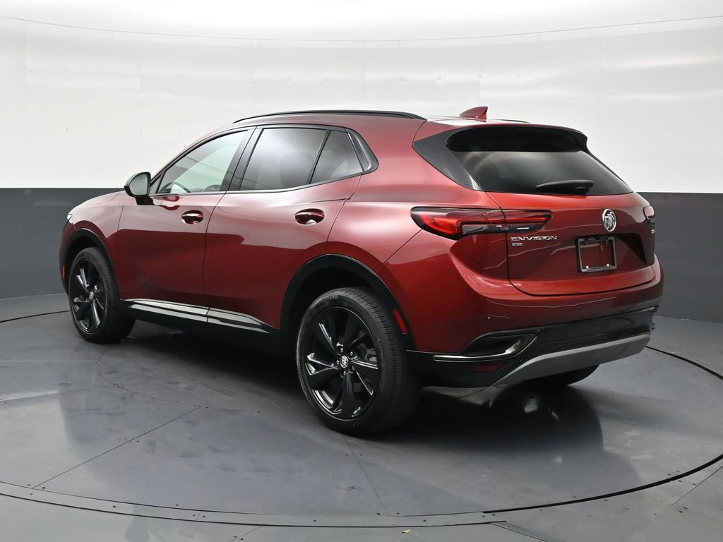 Used 2023 Buick Envision Preferred w/ Sport Touring Package image 3