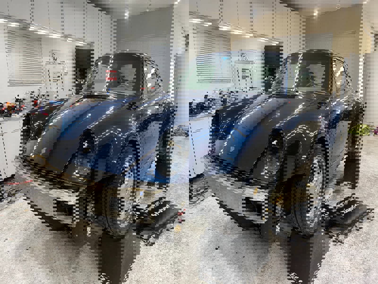 Used 1992 Porsche 911 Turbo image 46