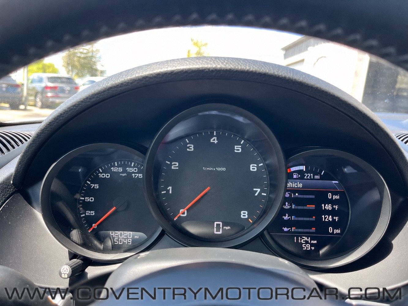 Used 2018 Porsche 718 Cayman RWD image 15