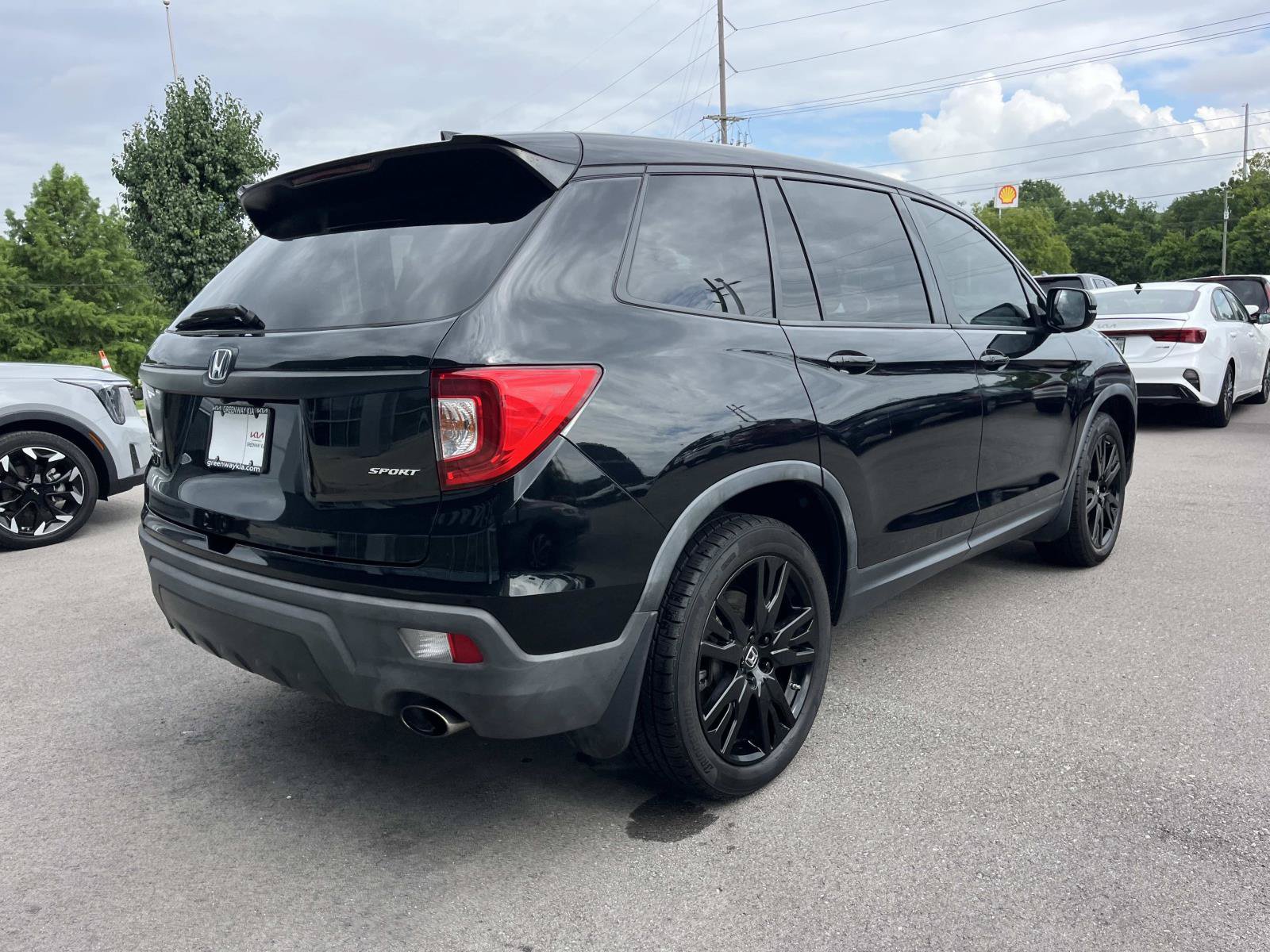 Used 2021 Honda Passport Sport image 3