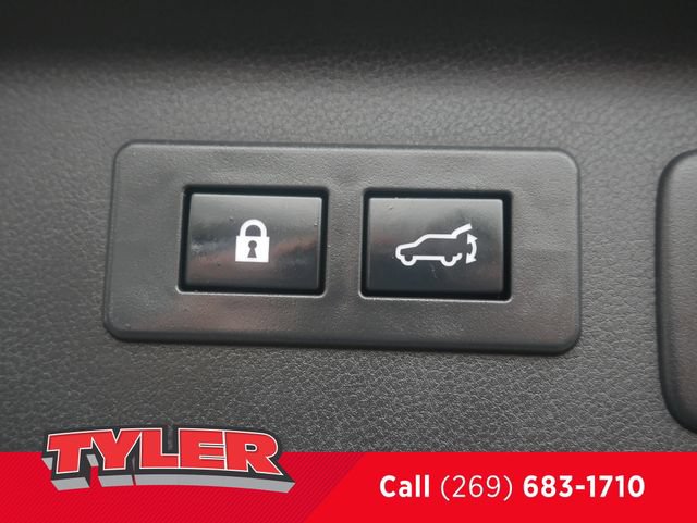 Used 2025 Subaru Forester Touring AWD/4WD image 20