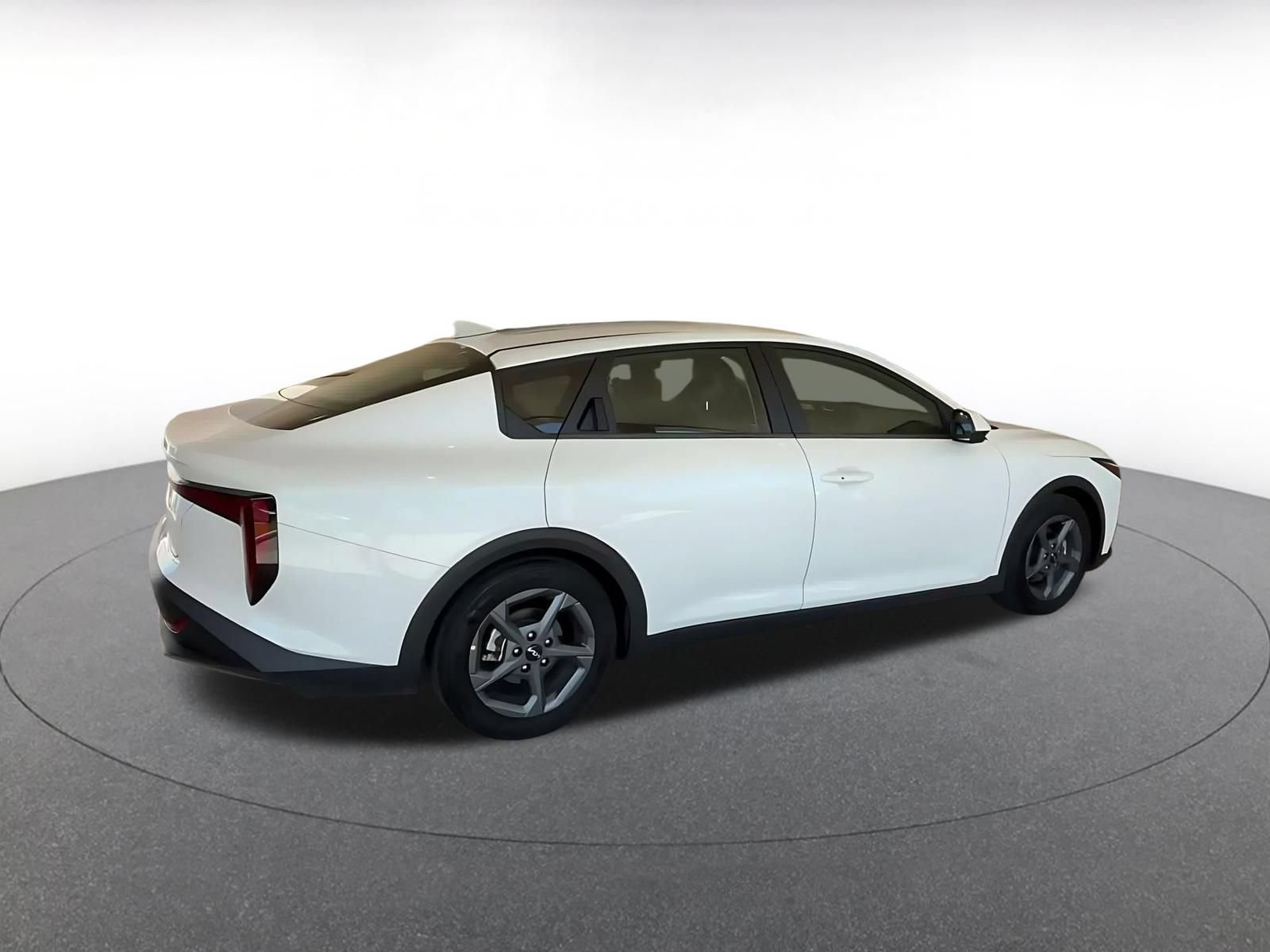 Used 2025 Kia K4 FWD image 14