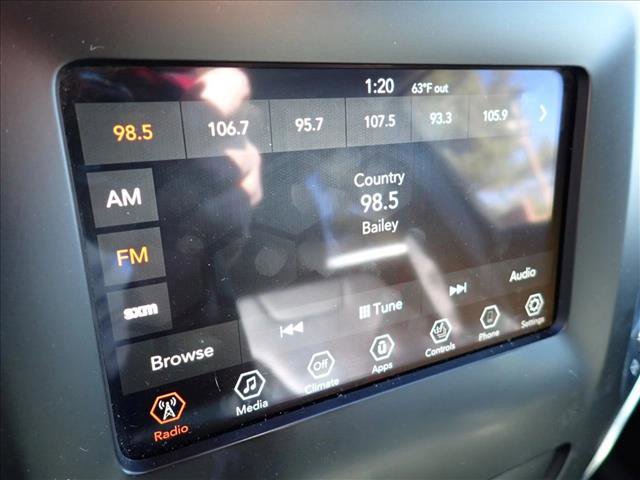 Used 2019 Jeep Cherokee Latitude Plus w/ Cold Weather Group image 15