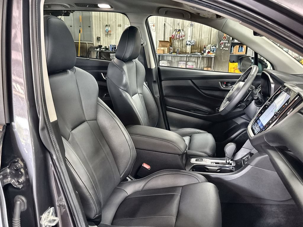 Used 2025 Subaru Ascent Limited AWD/4WD image 33