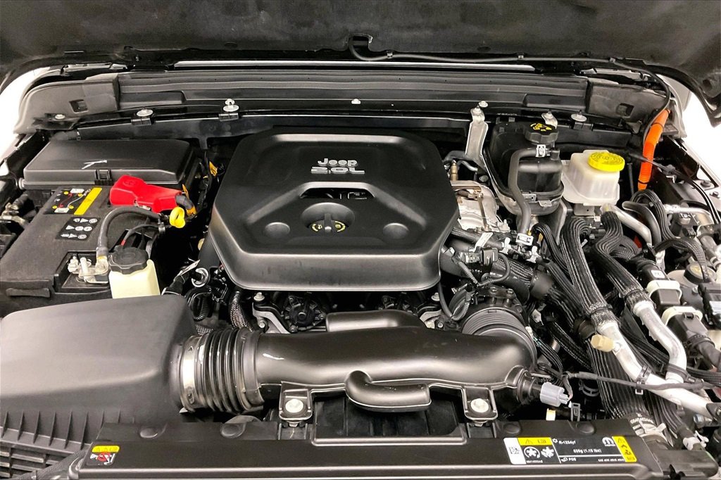 Used 2022 Jeep Wrangler Unlimited Rubicon 4xe image 25