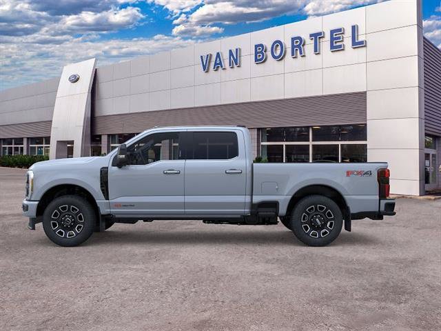 New 2026 Ford F350 Platinum w/ FX4 Off-Road Package AWD/4WD image 3