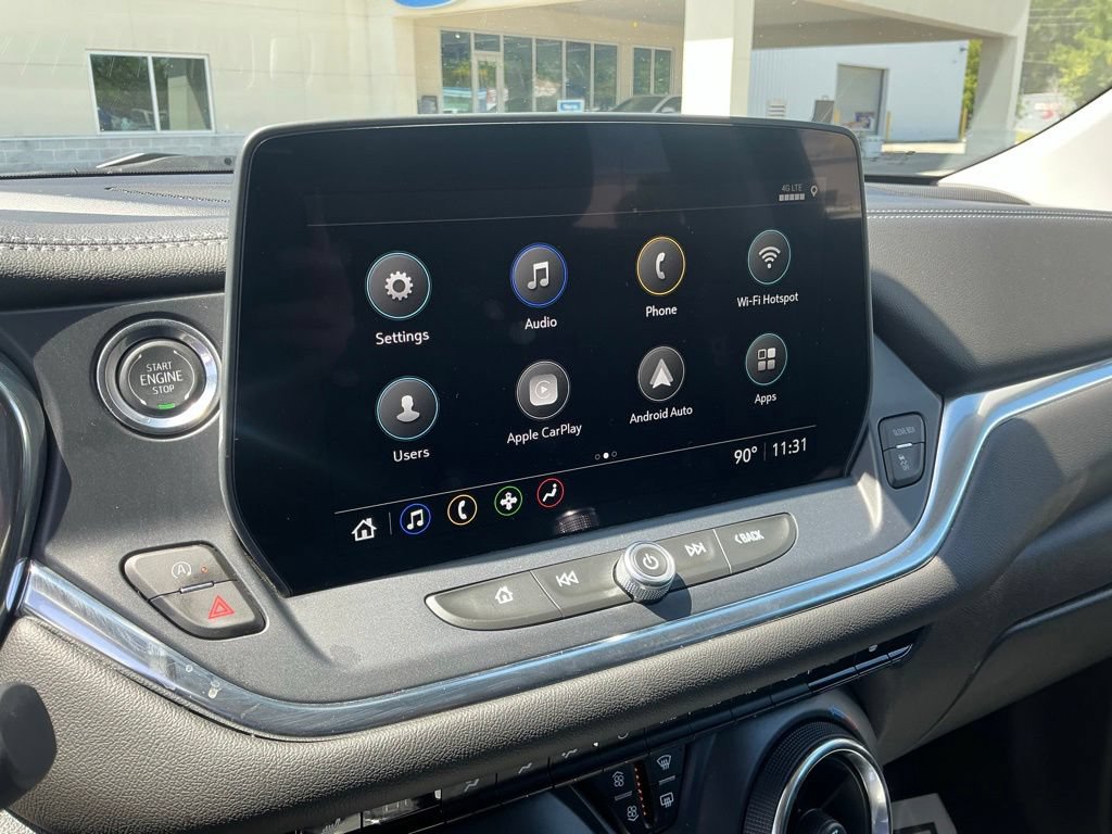 Used 2025 Chevrolet Blazer LT FWD image 30